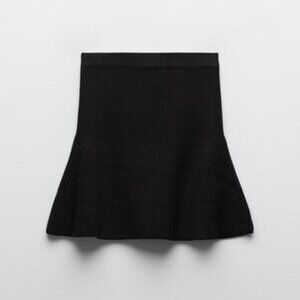 Zara Black Knit Mini Skirt (Size S)